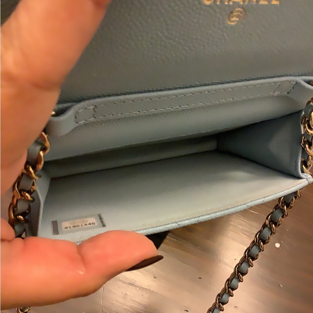Chanel Micro Flap - Picture 7 of 7